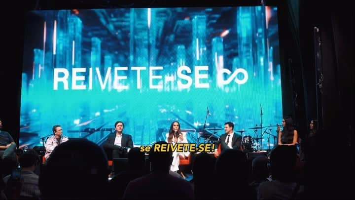 イヴェッチ・サンガロのインスタグラム：「#tbt do lançamento #Ivete30 com muitos projetos maravilhosos! Muita música e alegrias nessa comemoração e vocês junto comigo. ♾️」