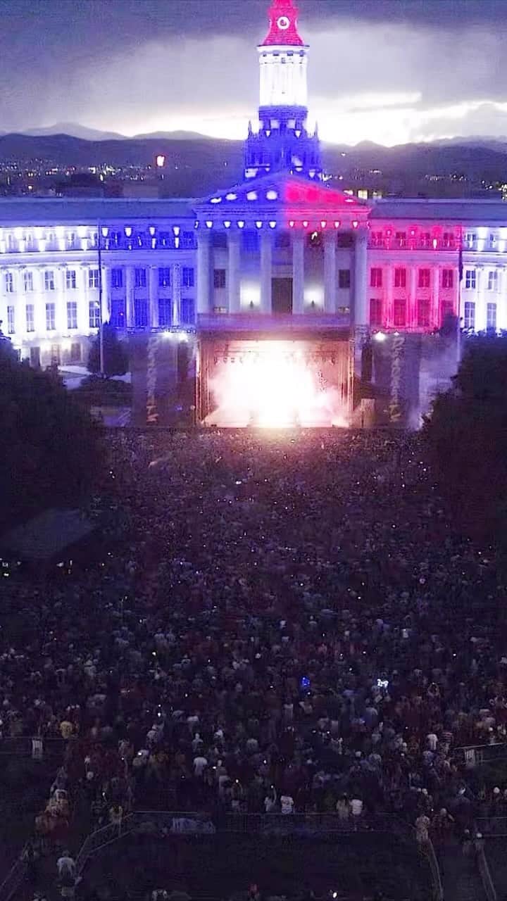Zeds Deadのインスタグラム：「THE 4TH ANNUAL DEADBEATS 4TH OF JULY JAMBOREE PRESALE BEGINS NOW! Link in bio or head to DEADROCKS.NET」