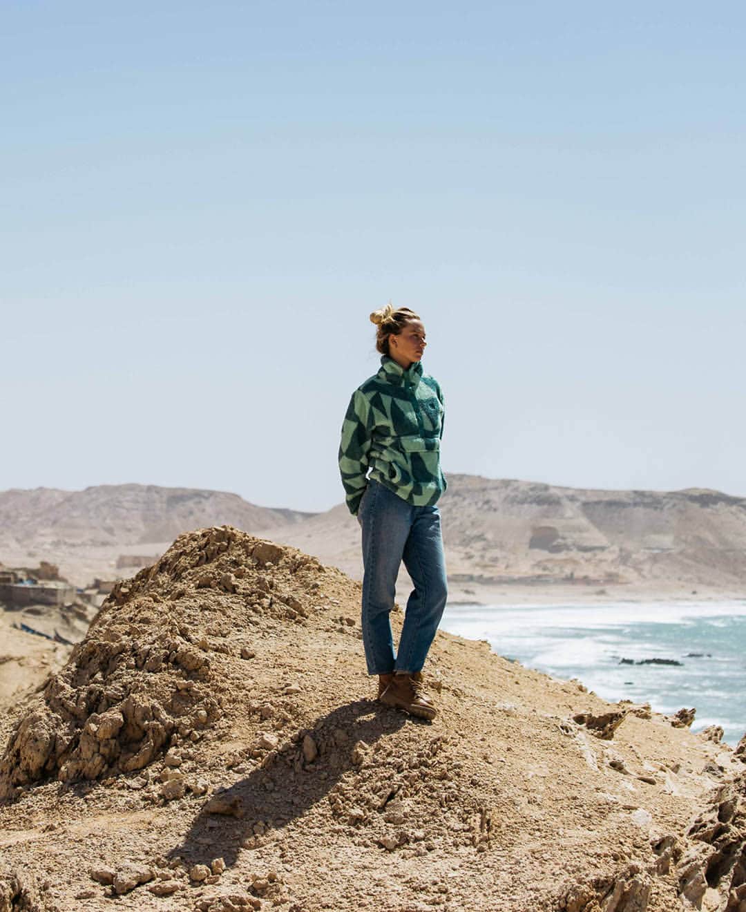 BILLABONG WOMENSさんのインスタグラム写真 - (BILLABONG WOMENSInstagram)「Off the grid with @macyjancallaghan in our newest eco-conscious Adventure Division collection. #BillabongAdventureDivison」10月6日 1時00分 - billabongwomens