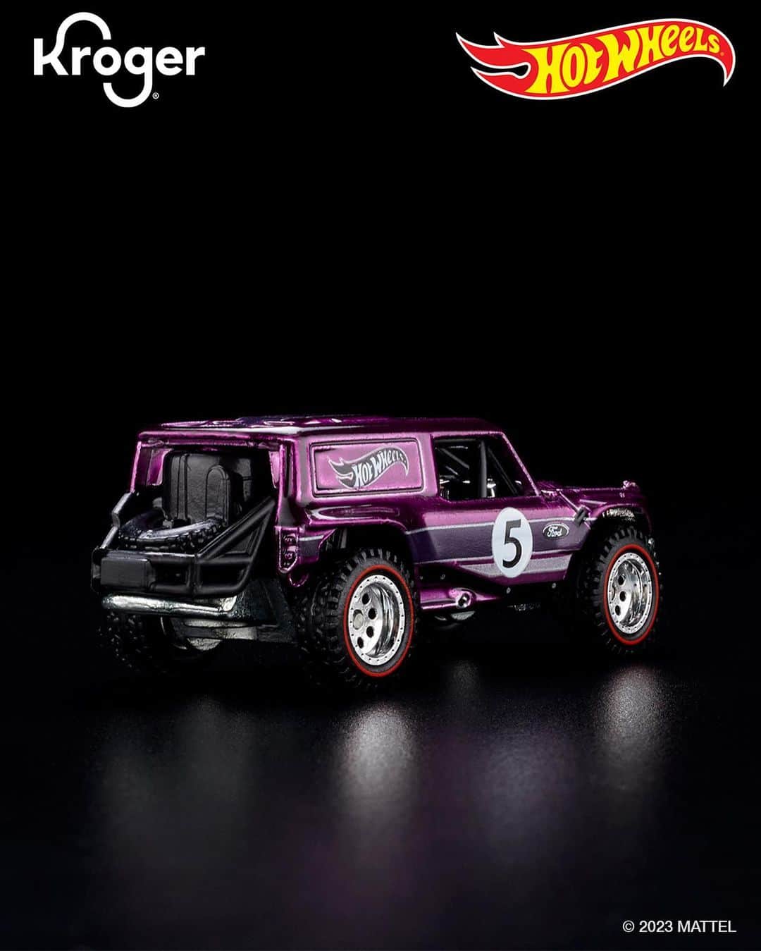 Hot Wheelsさんのインスタグラム写真 - (Hot WheelsInstagram)「Ready for an off-roading adventure? Get your hands on this Ford Bronco R when you buy $20 of die-casts at the Family of Kroger Stores.   Learn more at HotWheelsCollectors.com. #HotWheels」10月6日 1時06分 - hotwheelsofficial