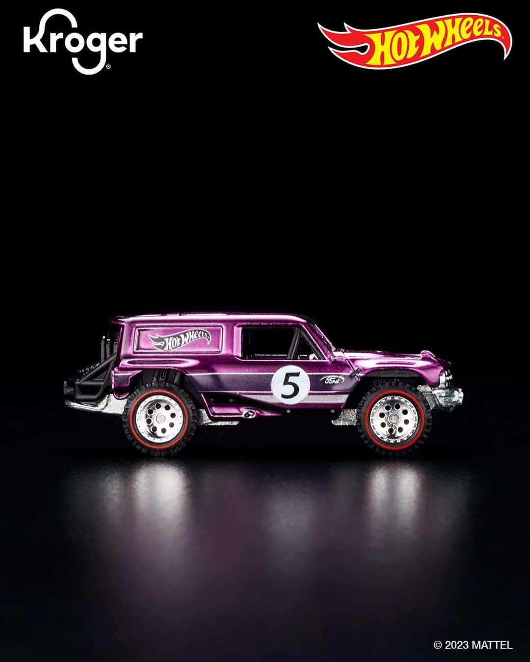 Hot Wheelsさんのインスタグラム写真 - (Hot WheelsInstagram)「Ready for an off-roading adventure? Get your hands on this Ford Bronco R when you buy $20 of die-casts at the Family of Kroger Stores.   Learn more at HotWheelsCollectors.com. #HotWheels」10月6日 1時06分 - hotwheelsofficial