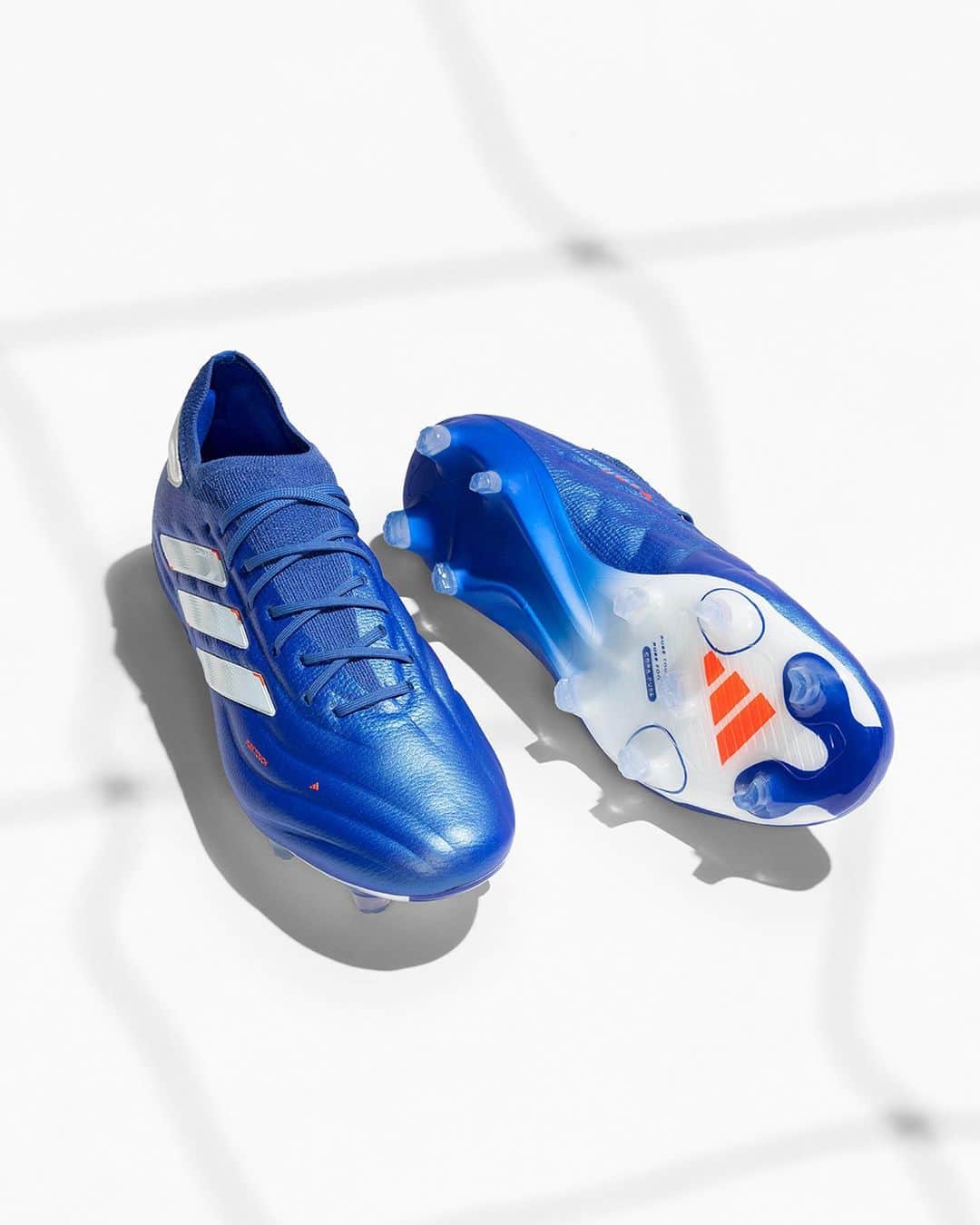 adidas Footballのインスタグラム：「designed for connection 🛜 ​ the all-new COPA Pure in Marine Rush. available now 🌊 🔗」