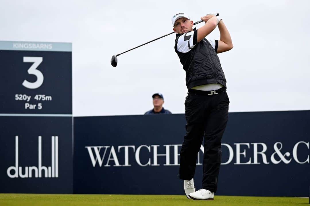 マット・ウォレスのインスタグラム：「Always an enjoyable walk around @kingsbarnsgolflinks  -4 to start @dunhilllinks」