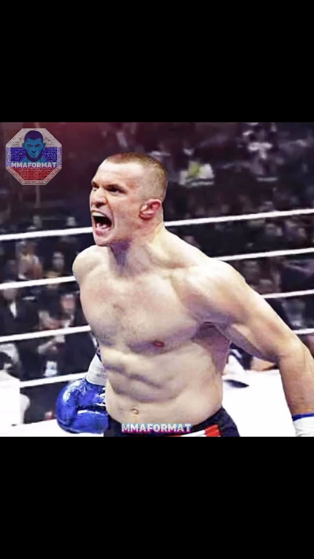 ミルコ・クロコップのインスタグラム：「⚔Мирко Cro Cop: “Все боялись драться с Бобом Саппом”   📜2014 год: “Хотите верьте, хотите нет, но все боялись драться с Бобом Саппом, особенно после того, как он дважды подряд нокаутировал Эрнесто Хуста. Я сказал: хорошо, никаких проблем. И я счастлив, что согласился тогда. Я помню этот бой, помню, каким было моё выражение лица. Передо мной стоял огромный парень.   Сапп был настоящим зверем. Если бы он перестал проигрывать бои по непонятным мне причинам, то оставался бы зверем. Он большой, сильный парень с сокрушительными ударами, невероятно сильный. Я помню его бой с Ногейрой. Господи Иисусе, “Минотавр” пережил ад. ... Это была самая сумасшедшая драка, которую я когда-либо видел. Я не мог поверить, что “Минотавр” смог пережить все то, что с ним случилось. Он чуть не сломал себе позвоночник. Невероятно.”   “Мне пришлось быть очень осторожным, и я победил его. Сначала я ударил его ногой в печень, а потом добавил левый рукой, прямо над глазом, и сломал ему кость. Это было очень, очень больно, но я был счастлив, конечно.”」