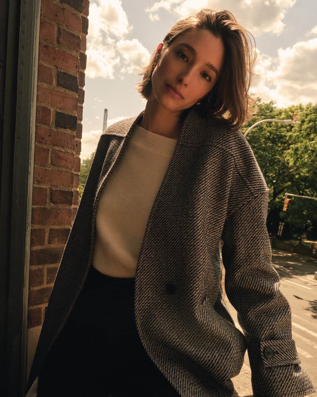 Club Monacoのインスタグラム：「No Collar? No Problem. Stay cozy and chic in the Collarless Cardigan Coat.」