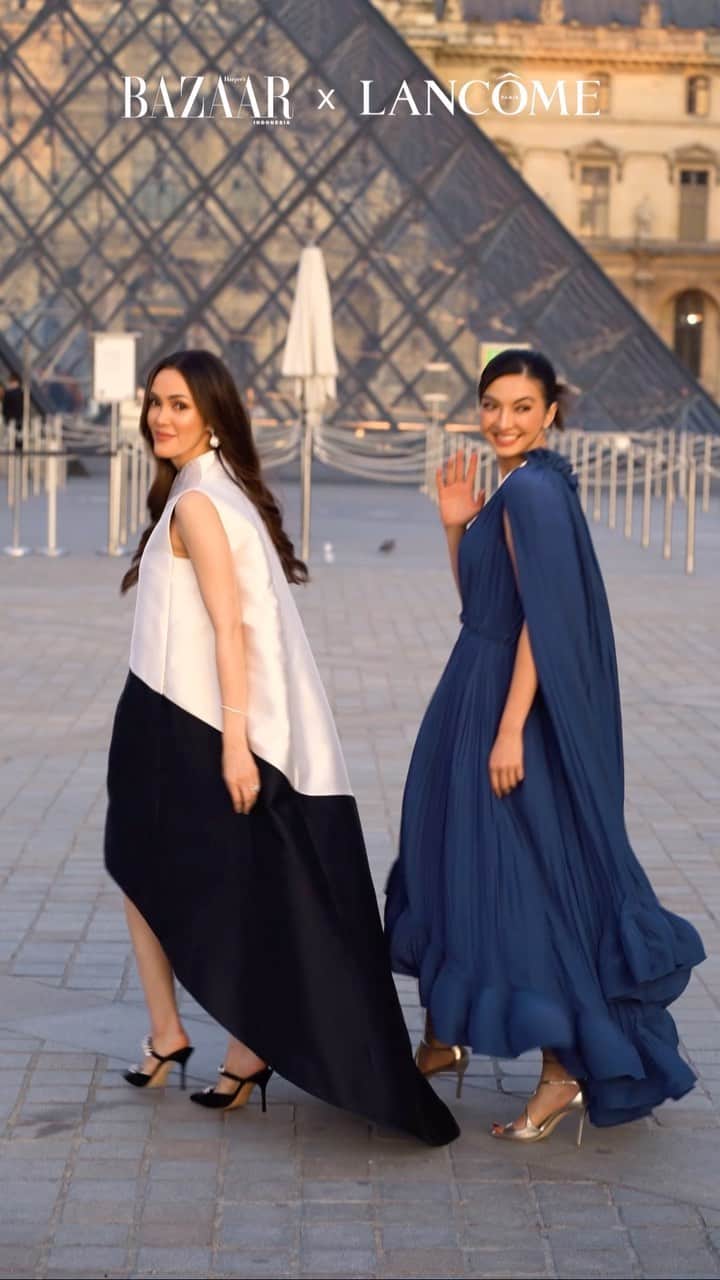 ラライン・シャーのインスタグラム：「Mengintip gemerlap malam pada selebrasi kolaborasi pertama Lancôme x Louvre, yang dihadiri oleh para bintang internasional dari 30 negara. Lihat bagaimana @ralineshah dan @cathysharon berinteraksi selama cocktail dan gala dinner, sembari menelusuri makna “Beauty is A Living Art”.   @lancomeofficial @museelouvre #Lancome #LancomexLouvre #BeautyIsALivingArt #BazaarXLancome #BazaarLovesBeauty  • • Photographer: @zulhamsiregar Koresponden Paris: @rizalim Video footage: Courtesy of Lancôme」