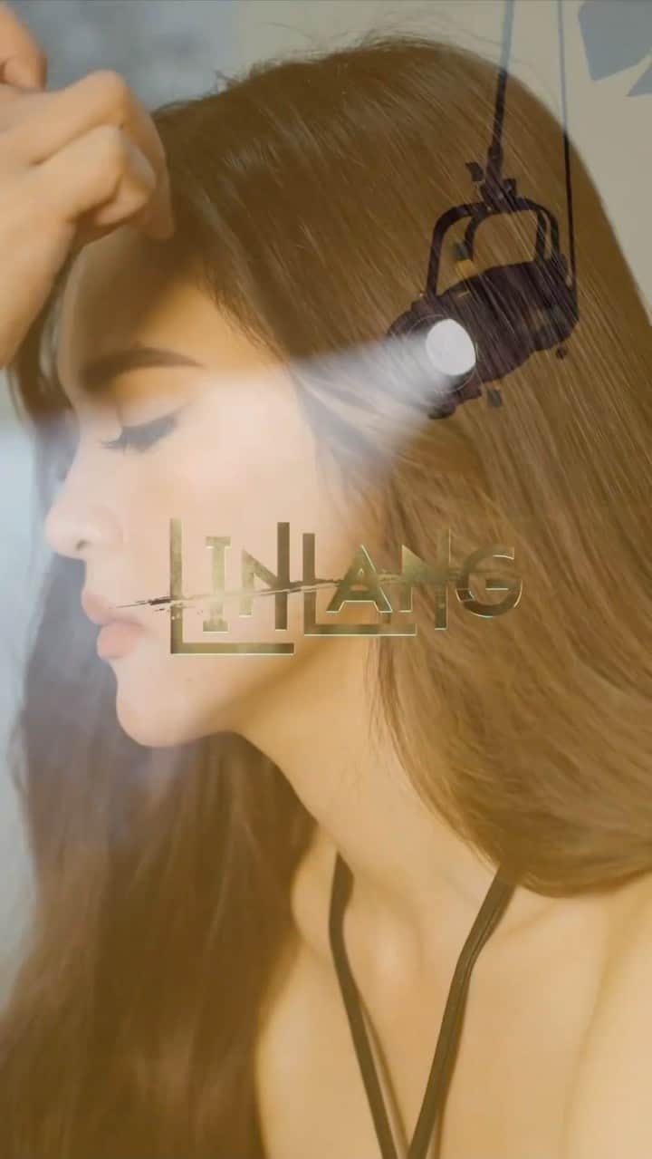のインスタグラム：「A taste of 𝐉𝐔𝐋𝐈𝐀𝐍𝐀 passing through!!!!🖤🔥❤️ #Linlang #LinlangOnPrime  With a taste of your lips, I’m on a ride You’re toxic, I’m slippin’ under And I love what you do Don’t you know that you’re __!!!💣  𝐋𝐈𝐍𝐋𝐀𝐍𝐆 𝐧𝐨𝐰 𝐬𝐭𝐫𝐞𝐚𝐦𝐢𝐧𝐠 𝐰𝐨𝐫𝐝𝐰𝐢𝐝𝐞 𝐞𝐱𝐜𝐥𝐮𝐬𝐢𝐯𝐞 𝐨𝐧 𝐏𝐑𝐈𝐌𝐄 𝐕𝐈𝐃𝐄𝐎!💙 download the #PrimeVideo app now. 2 episodes every Thursdays! Maraming Salamat po sa lahat ng nakanood na. 🙏🏻」
