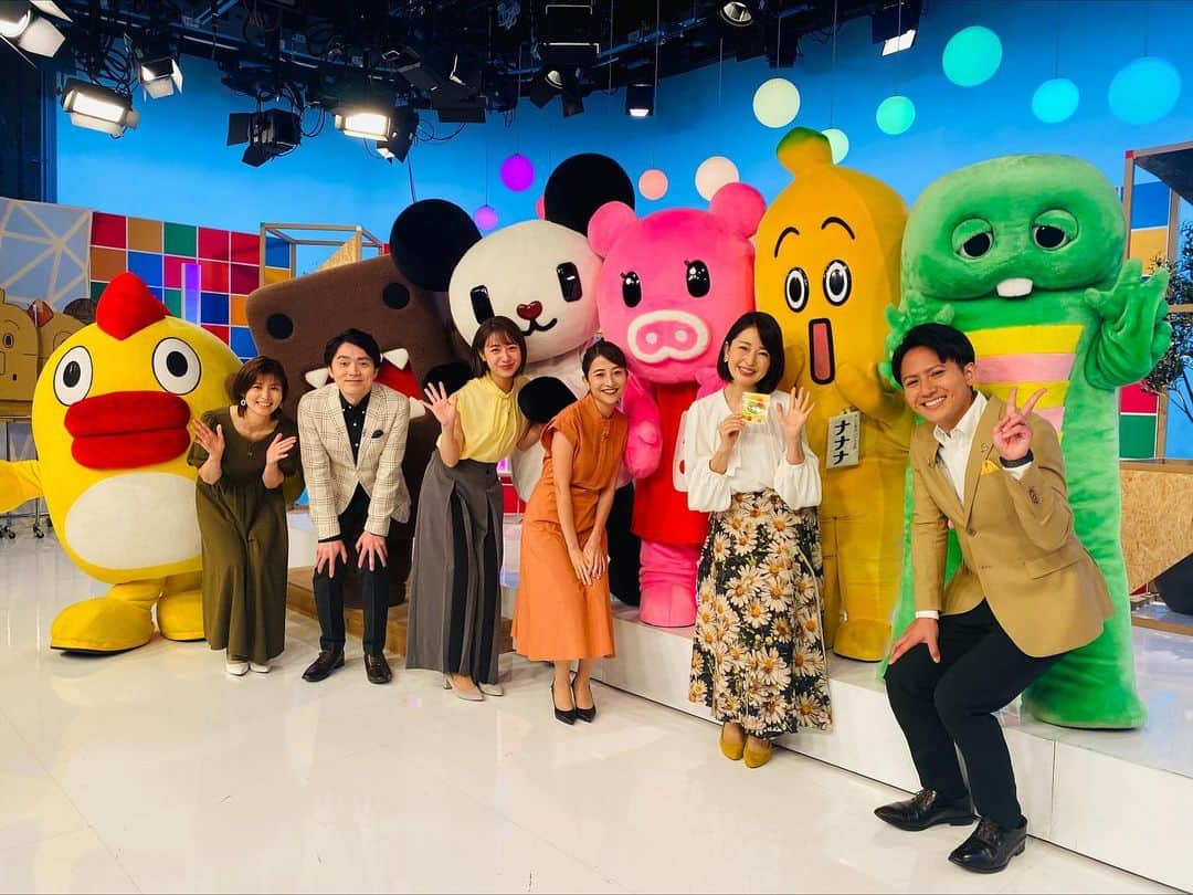 フジテレビアナウンサーさんのインスタグラム写真 - (フジテレビアナウンサーInstagram)「. 安宅アナが他局のアナウンサー＆キャラクターと一緒！？  これは、在京キー局が連動した気候キャンペーン「1.5℃の約束～いますぐ、動こう！気温上昇を止めるために」の収録の様子です！  先日NHKで放送され、10日までTVerで見られます✨  街中のサイネージにもそのPR動画が流れています💡  #安宅晃樹 #1.5℃の約束 #気候変動」10月6日 14時17分 - fujitv_announcer