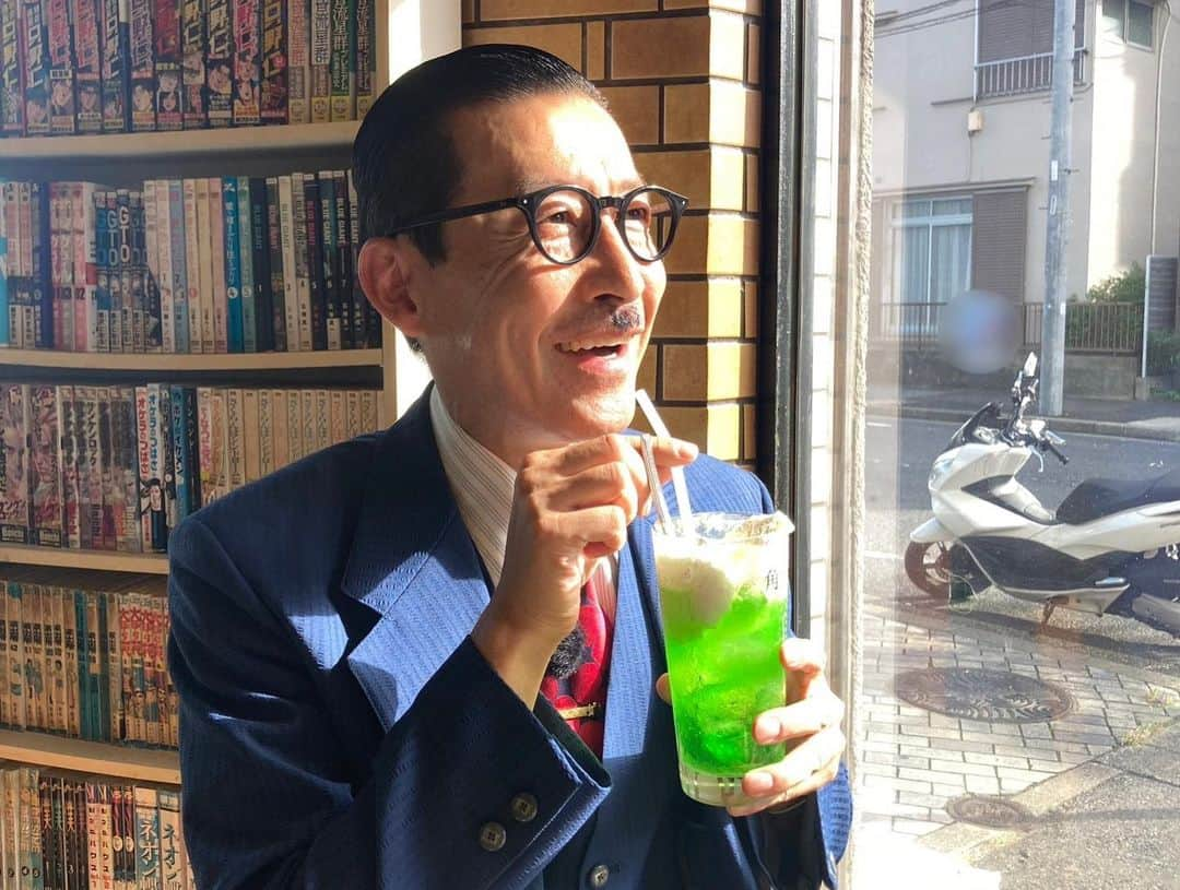 のインスタグラム：「となりのレトロ💡 ジョニ男さんが名古屋・大曽根をレトロ探訪🚶‍♂️ 大曽根の歴史やグルメ、ご利益のある神社など 盛りだくさんでした⛩ 懐かしさ漂う残る大曽根の街、 週末のおでかけにいかがでしょうか？  そして今日の昭和すいっちは速水アナが！ 愛知県東海市で昭和の風景を探索📸 愛知ではお馴染み🦐 定番お土産❗️ゆかりの魅力や、 歴史にも迫りました✨  #東海テレビスイッチ #いっしょにアップデート #松本伊代 さん #岩井ジョニ男 さん #高井一 #吉田ジョージ #速水里彩 #鈴木翔太」