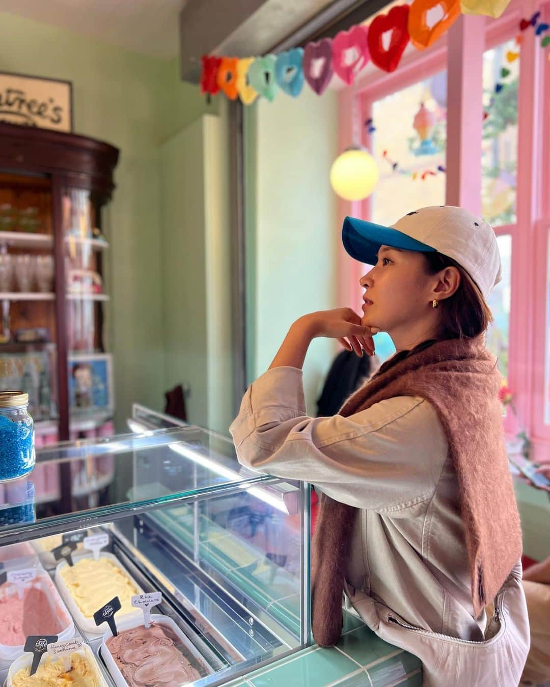 ユリ さんのインスタグラム写真 - (ユリ Instagram)「H A P P Y 🍦  #mintchoco #icecream」10月6日 14時44分 - yulyulk