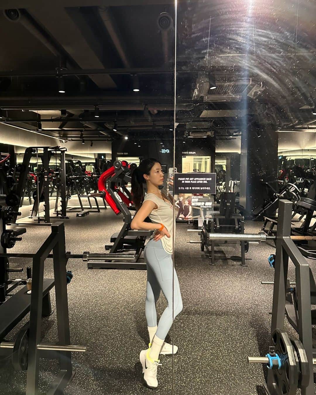 リュ・ファヨンのインスタグラム：「빵댕쓰 힙업💖」