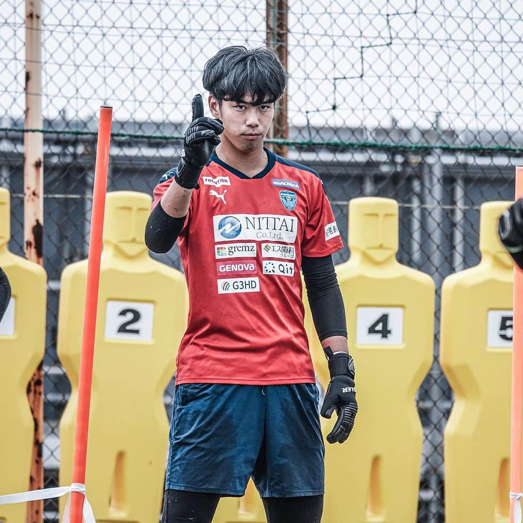 横浜FCさんのインスタグラム写真 - (横浜FCInstagram)「10/21(土)ホームFC東京戦に向けて💪  10/21(土)14:00キックオフ J1リーグ第30節vsFC東京 #ニッパツ三ツ沢球技場 🎟チケット一般販売中  #決めるのは自分たちだ #yokohamafc #横浜FC #Jリーグ #JLEAGUE #HAMABLUE #岩武克弥 #マルセロヒアン #六反勇治 #スベンドブローダーセン #井上潮音 #林幸多郎  #坂本亘基 #橋本健人 #遠藤雅己 #中村拓海」10月6日 8時00分 - yokohamafc_official