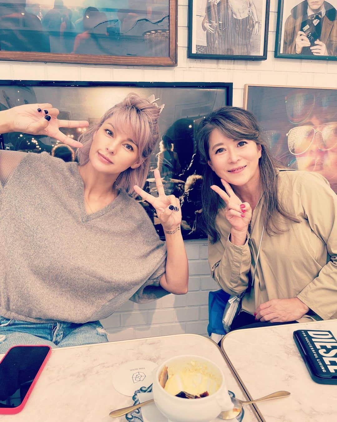 梅宮アンナさんのインスタグラム写真 - (梅宮アンナInstagram)「@therose__official にてランチ  @yuumikoga  @aritamamika   ⛳️〜💓💓💓  #代官山 #ゴルフの会　 #アカデミー #ゴルフ頑張ります」10月6日 7時09分 - annaumemiya