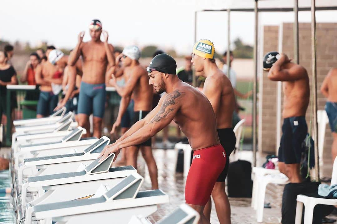 ルイス・アルタミル・メロのインスタグラム：「SI VIS PACEM PARA BELLUM.   📸: @andre.gorki   @sesiceara @idealswimteam  @idealclube  @ergosfortaleza @academial3  #SESICeará #SESISaúde #BolsaEsporteFortaleza #Secel #EsporteLazerFortaleza」