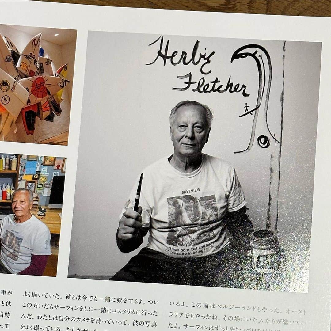 花井祐介さんのインスタグラム写真 - (花井祐介Instagram)「I drew the portrait for Herbie's article in this issue of Surfer's Journal Japanese edition. There is also the usual one-panel cartoon “BOARD SHORTS” 今号のサーファーズジャーナル、Herbie Fletcherのインタビュー記事のポートレート描きました。毎号恒例のボードショーツも描いてます。 @herbiefletcher @surfersjournaljapan」10月6日 9時45分 - hanaiyusuke