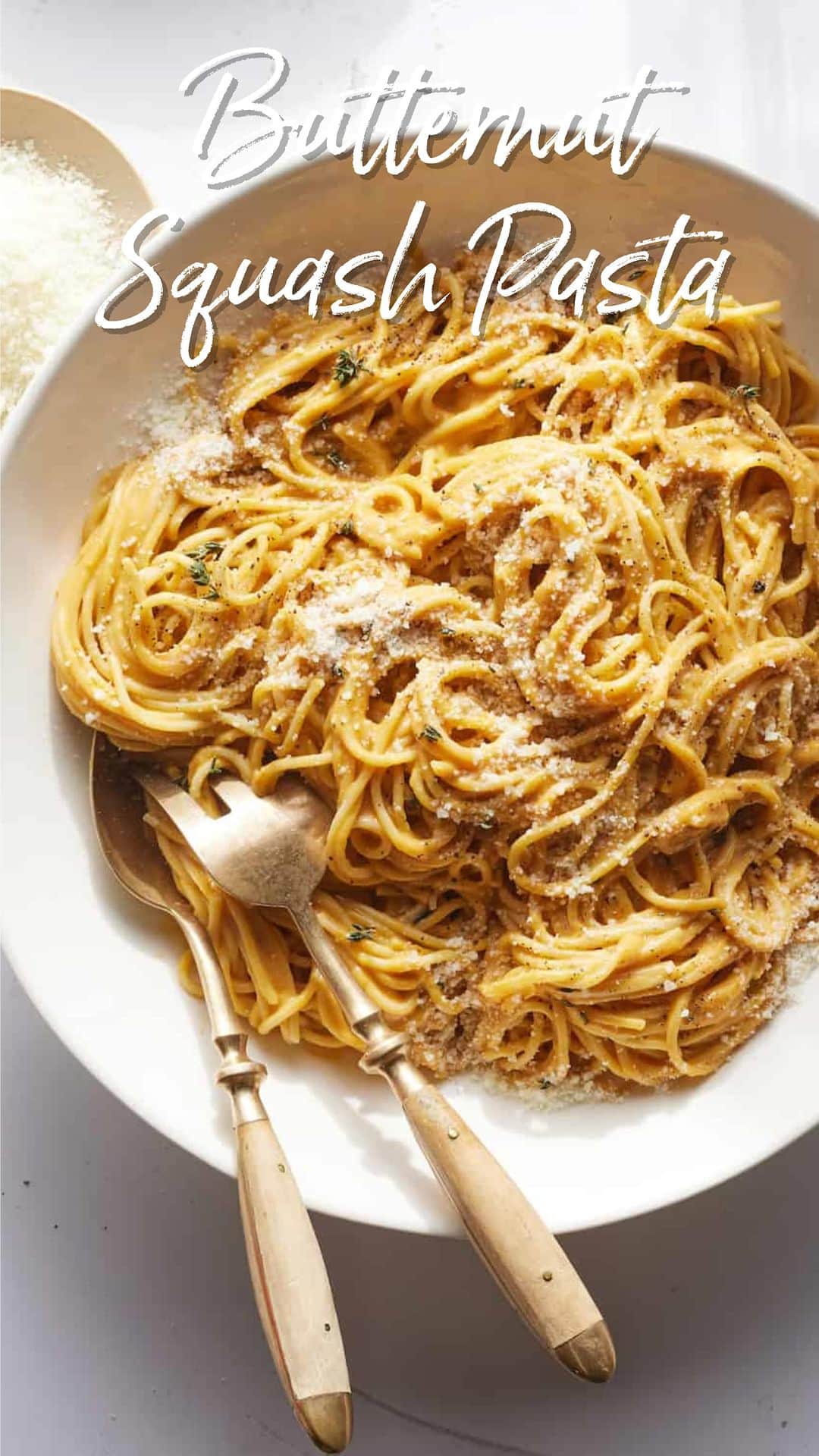 Gaby Dalkinのインスタグラム：「It’s Butternut Squash Pasta season!! Live your best life and make this asap! https://whatsgabycooking.com/creamy-butternut-squash-pasta/」
