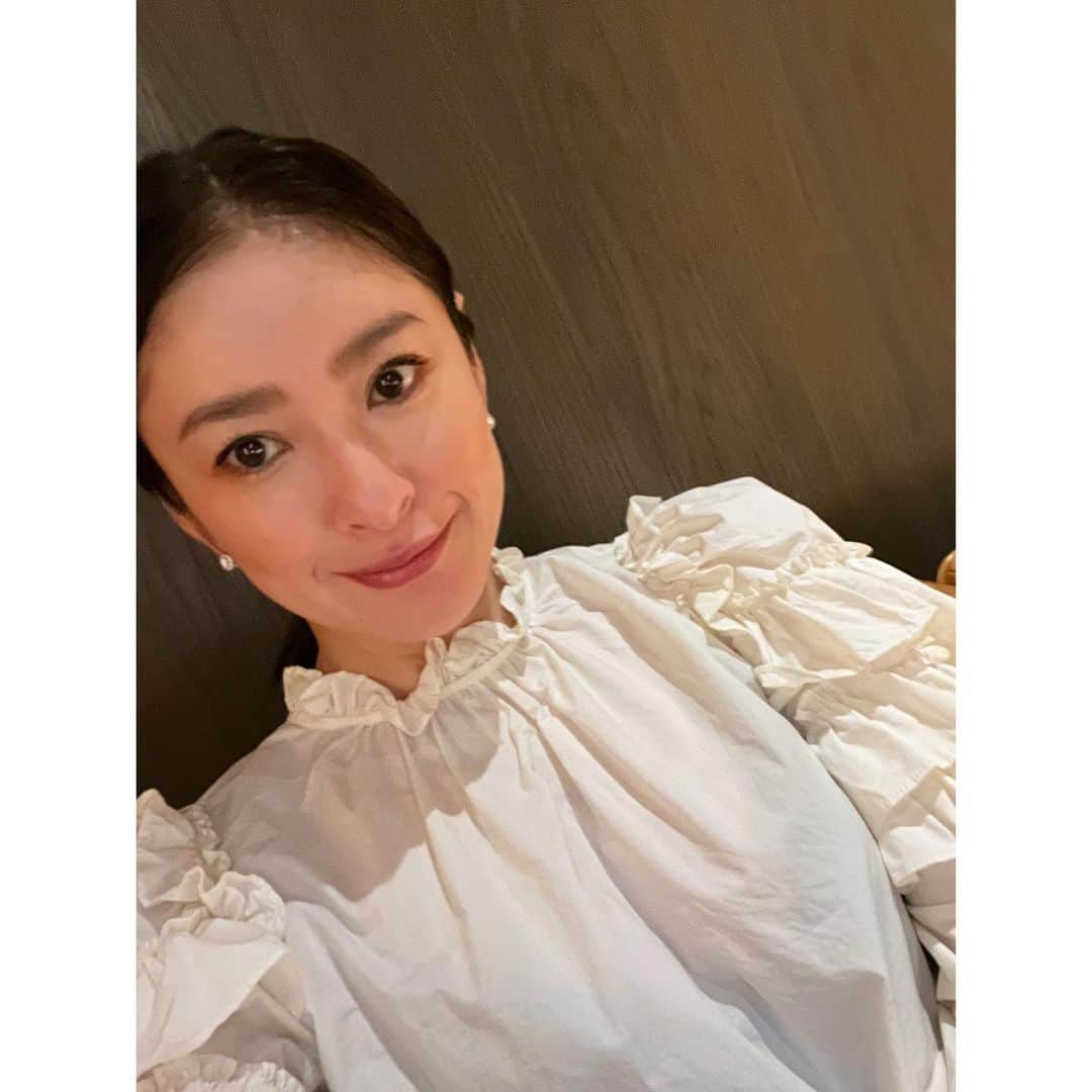 秋本祐希さんのインスタグラム写真 - (秋本祐希Instagram)「フリル姉さん と友に命名された日😑 たまにはフリフリしてもいいじゃないか笑 #フリル姉さん」10月6日 10時19分 - ayuuki0908