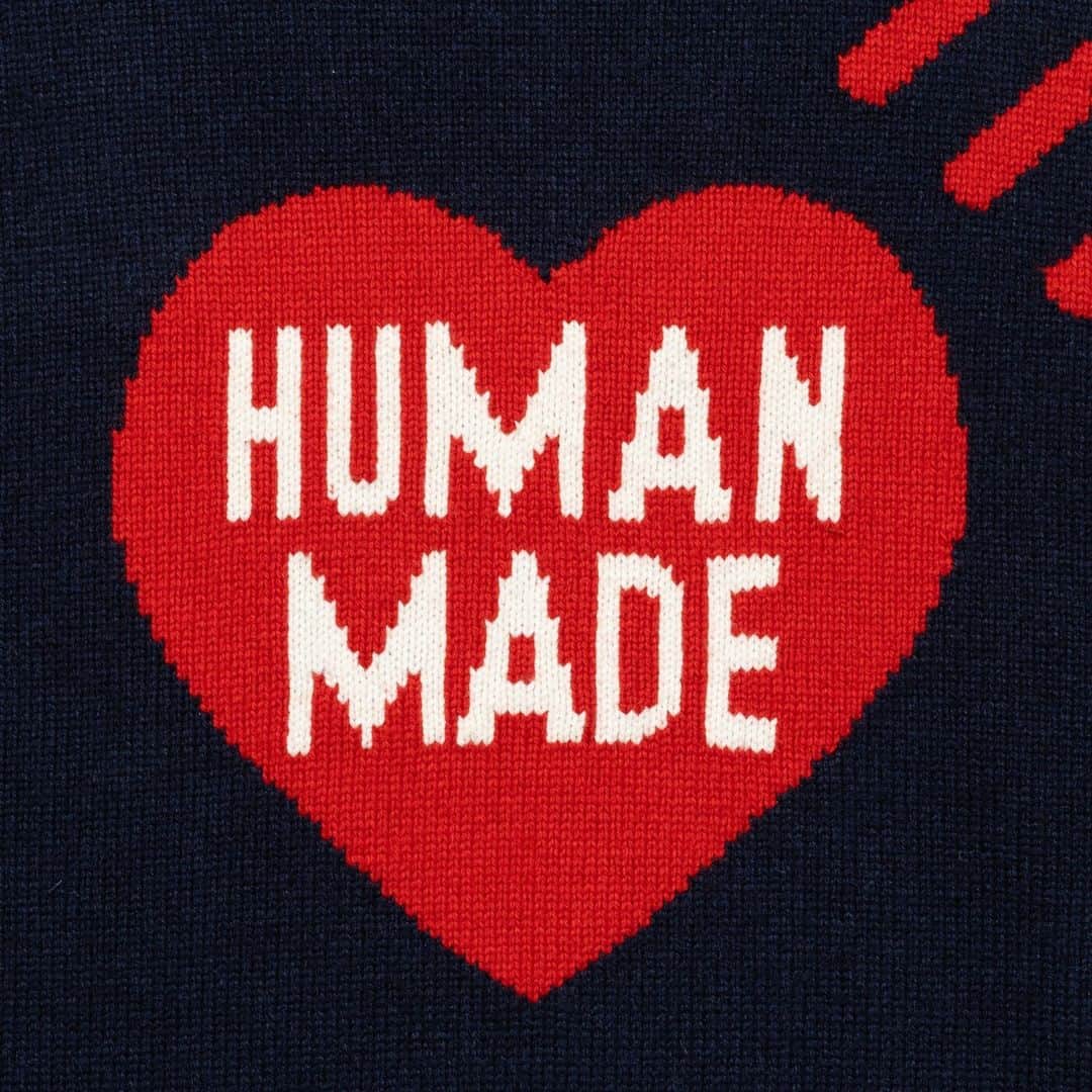 HUMAN MADEさんのインスタグラム写真 - (HUMAN MADEInstagram)「"HEART KNIT SWEATER" is available at 7th October 11:00am (JST) at Human Made stores mentioned below.  10月7日AM11時より、"HEART KNIT SWEATER” が HUMAN MADE のオンラインストア並びに下記の直営店舗にて発売となります。  [取り扱い直営店舗 - Available at these Human Made stores] ■ HUMAN MADE ONLINE STORE ■ HUMAN MADE OFFLINE STORE ■ HUMAN MADE HARAJUKU ■ HUMAN MADE SHIBUYA PARCO ■ HUMAN MADE 1928 ■ HUMAN MADE SHINSAIBASHI PARCO ■ HUMAN MADE SAPPORO  *在庫状況は各店舗までお問い合わせください。 *Please contact each store for stock status.  ミドルゲージのボートネックセーター。インターシャ編みで表現された、フロントのハートロゴが特徴です。  Mid gauge knit sweater with a boat neck. A large heart logo, woven using the intarsia technique, features on the front.」10月6日 11時10分 - humanmade