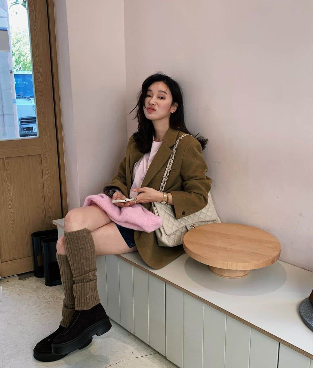 nanaのインスタグラム：「오랜만이야 서촌🙆🏽」