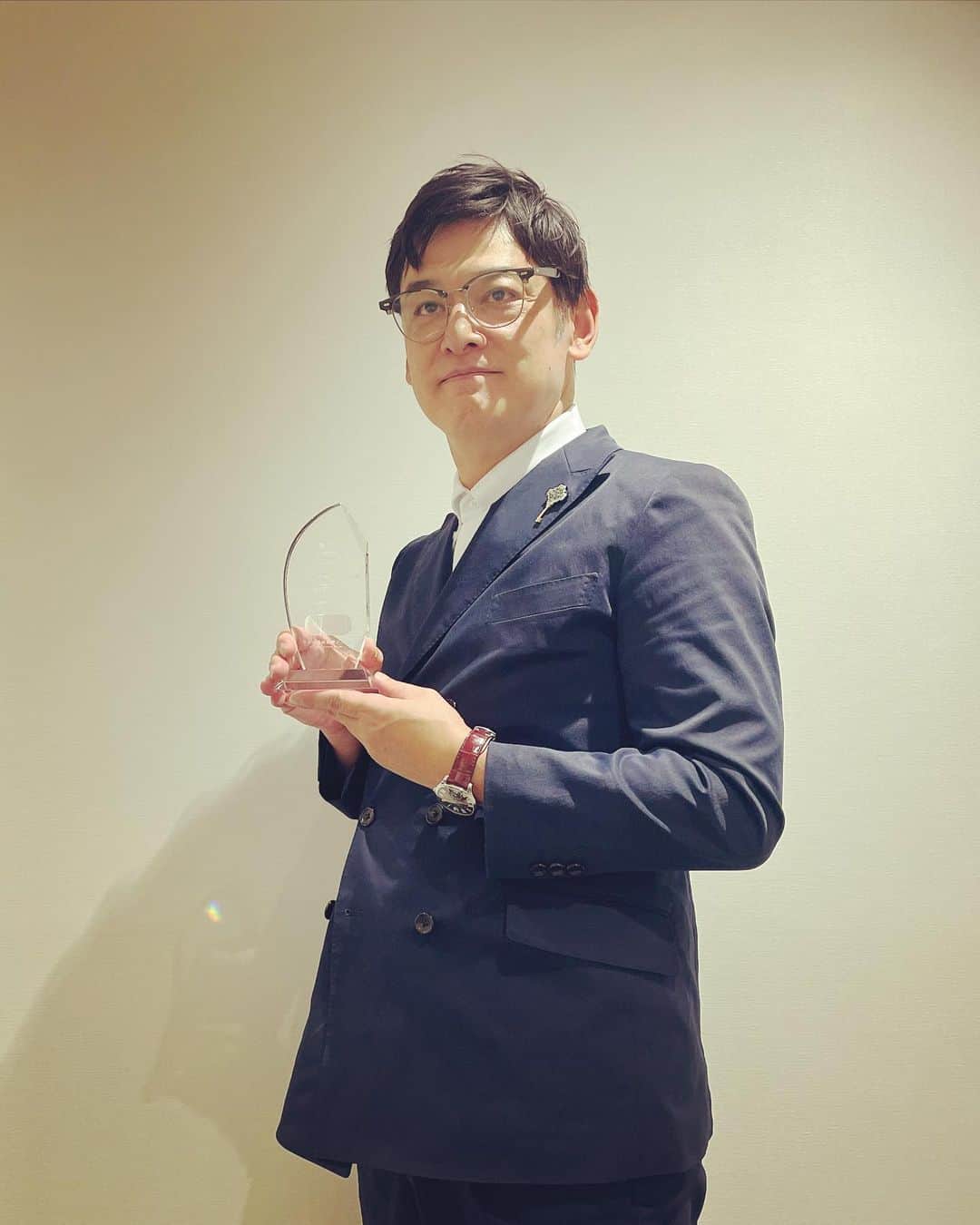 宮田麺児のインスタグラム：「第一回　空き家大賞受賞しました。  綾部のみなさんありがとうございます。  #空き家 #空き家活用 #空き家大賞 #大賞 #受賞 #名誉」