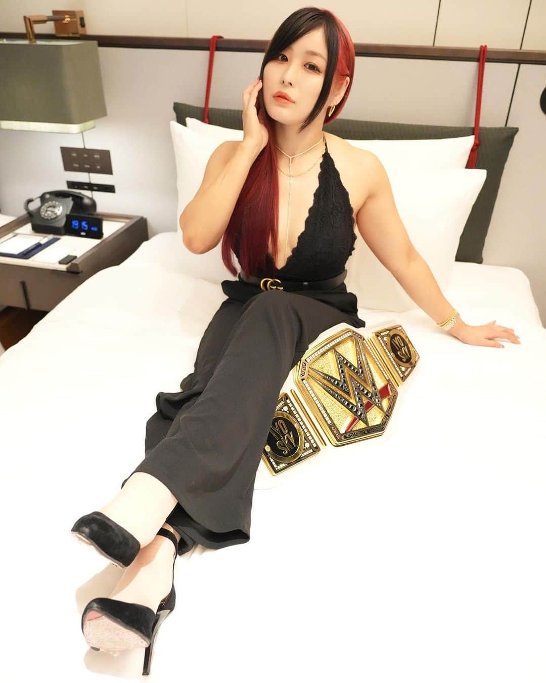 紫雷イオさんのインスタグラム写真 - (紫雷イオInstagram)「The #iyosky era.   #smackdown #wwefastlane」10月6日 13時15分 - iyo_sky