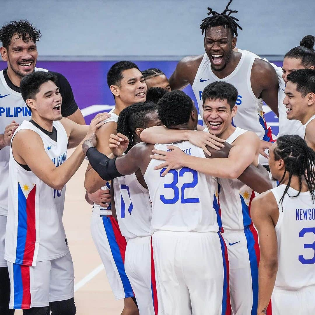 マニー・パッキャオさんのインスタグラム写真 - (マニー・パッキャオInstagram)「Congrats Team Pilipinas! 🏀🏅#GilasPilipinas #ProudtobePinoy」10月6日 23時09分 - mannypacquiao