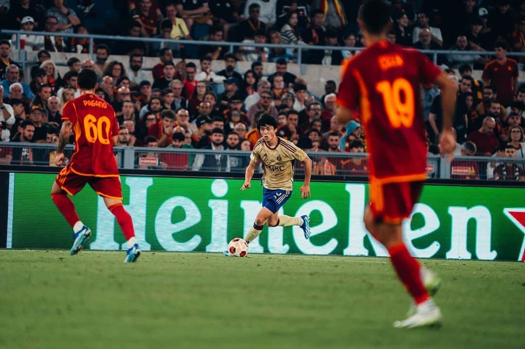 常本佳吾さんのインスタグラム写真 - (常本佳吾Instagram)「Europa League,round2 vsRoma 0-4  沢山の応援ありがとうございました。 もっと強くなります。  #tsunemoto #常本佳吾 #servettefc  #Roma」10月6日 23時30分 - keigo_tsunemoto