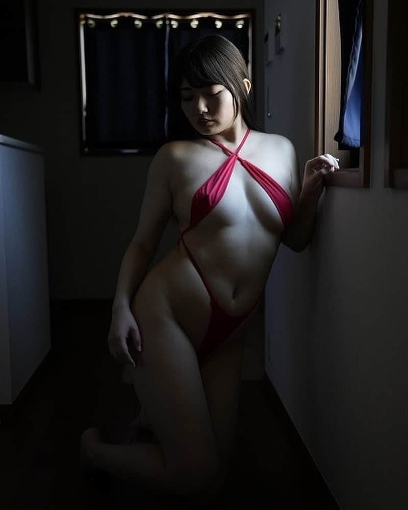 橋村依里南（泉屋アイナ）さんのインスタグラム写真 - (橋村依里南（泉屋アイナ）Instagram)「いよいよ今週末😻 楽しみだなぁ🫶🏻  2023.10.08 16:00 start  7thDVD『飛翔』release event🪽  お待ちしてます❣️  . . . . . #japanesemodel  #モデル #グラビアモデル #ポートレートモデル #グラドル #グラビアアイドル  #idol  #japan #japanese #japanesegirl #asia #asiangirls #asian #asianmodel #girlsswimwear #model  #水着  #swimwear #modelshoot #modelphotography  #아이돌　#데일리　#셀카　#일본  #japaneseidol #偶像  #撮影会 #art #maxim」10月6日 23時26分 - h__irina_a