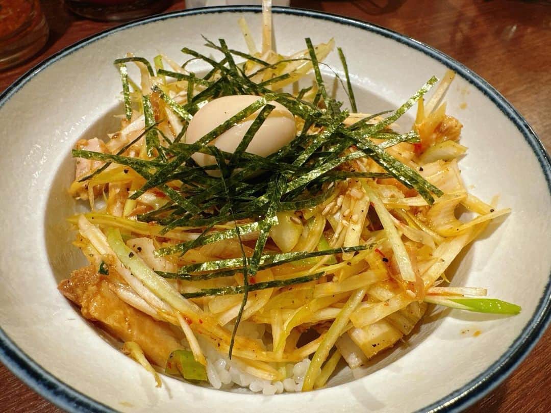 大友陽平のインスタグラム：「ノープランでぷらぷらもたまには楽しい  ということで、今夜も炭水化物というか糖質をあまり摂りませんでした（10/6＝第2章493日目）」