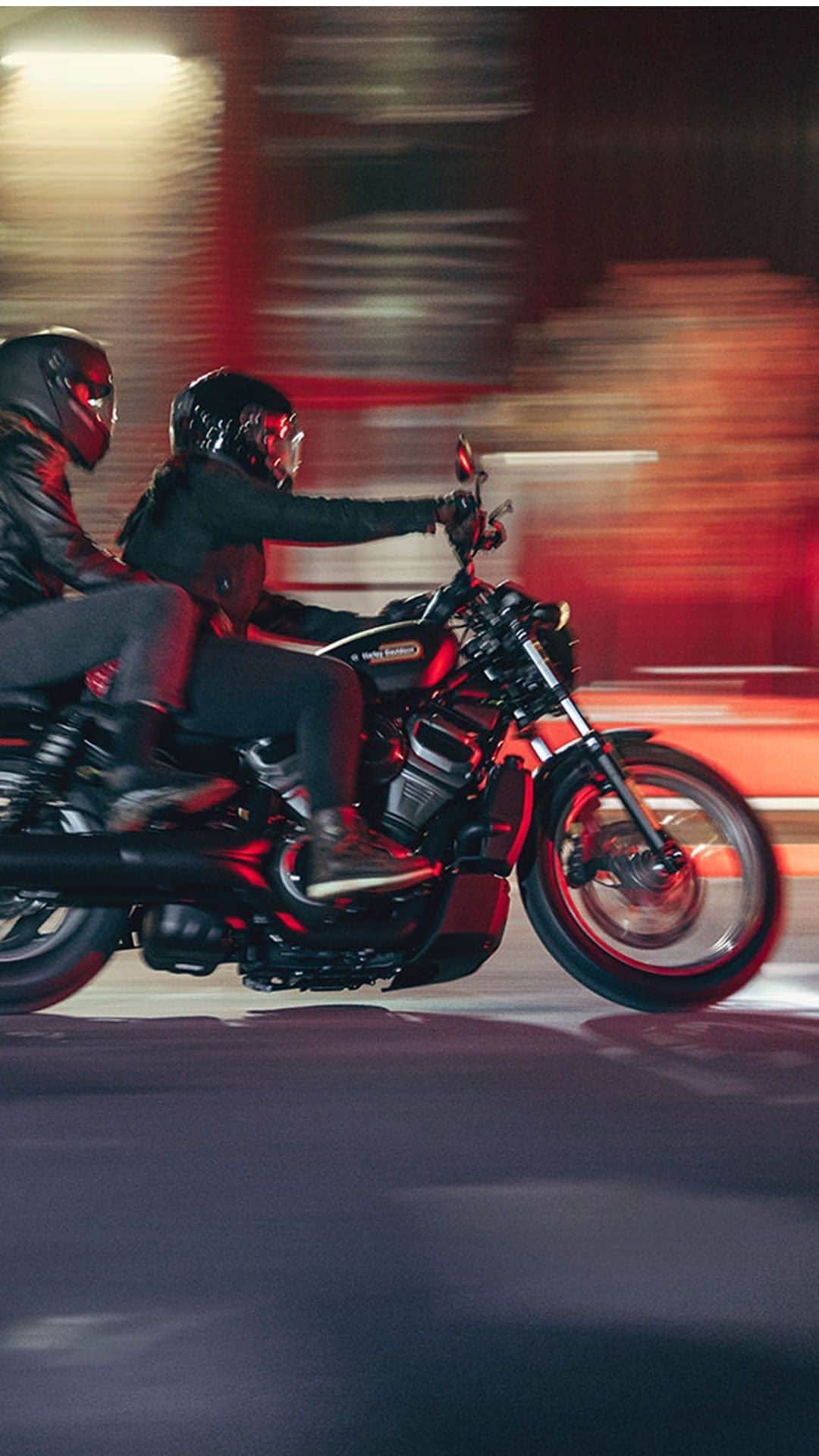 Harley-Davidsonのインスタグラム：「Escape into the night.​  Hit the link in bio to learn more about the 2023 Nightster Special.​  #HarleyDavidson #Nightster #NightsterSpecial​」