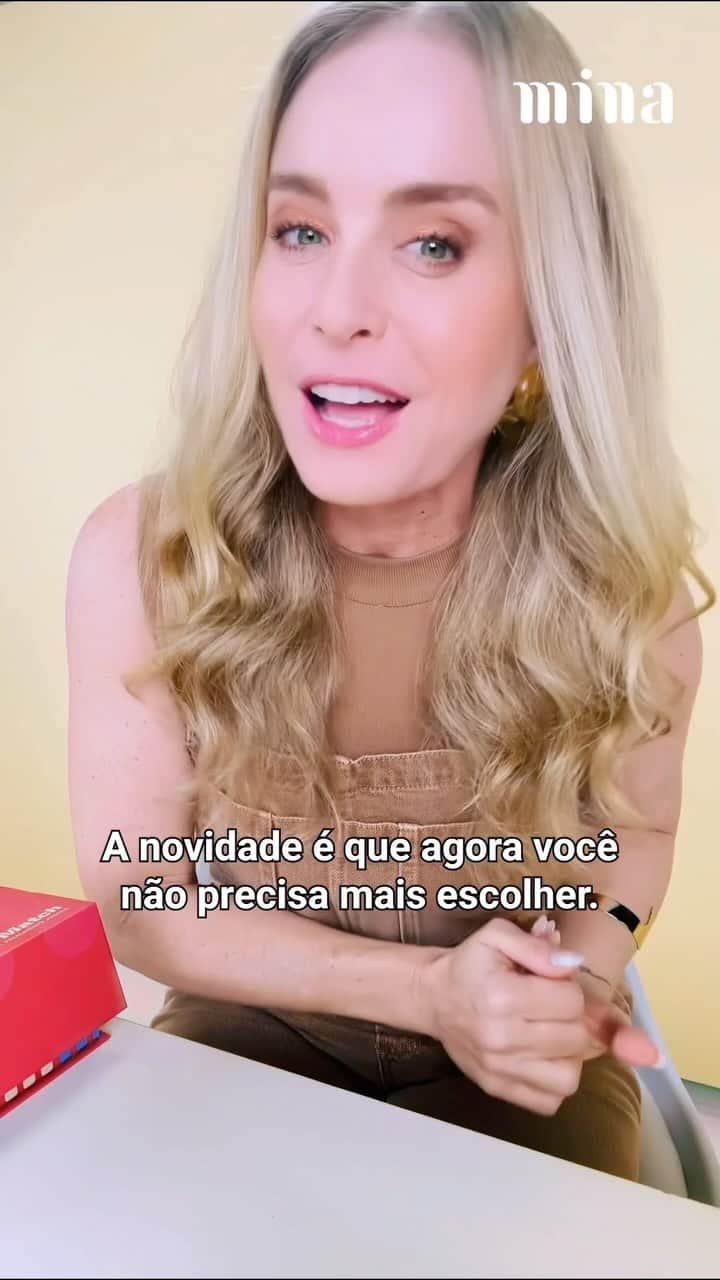 アンジェリカのインスタグラム：「Quem aí também é bivolt? O Match, vibrador que a @minabemestar acaba de lançar, foi feito pra quem alguns dias tá mais pra 110 e noutros mais pra 220: ele é bullet e sugador ao mesmo tempo. Link na bio da Mina pra ter mais detalhes sobre esse xuxu!」