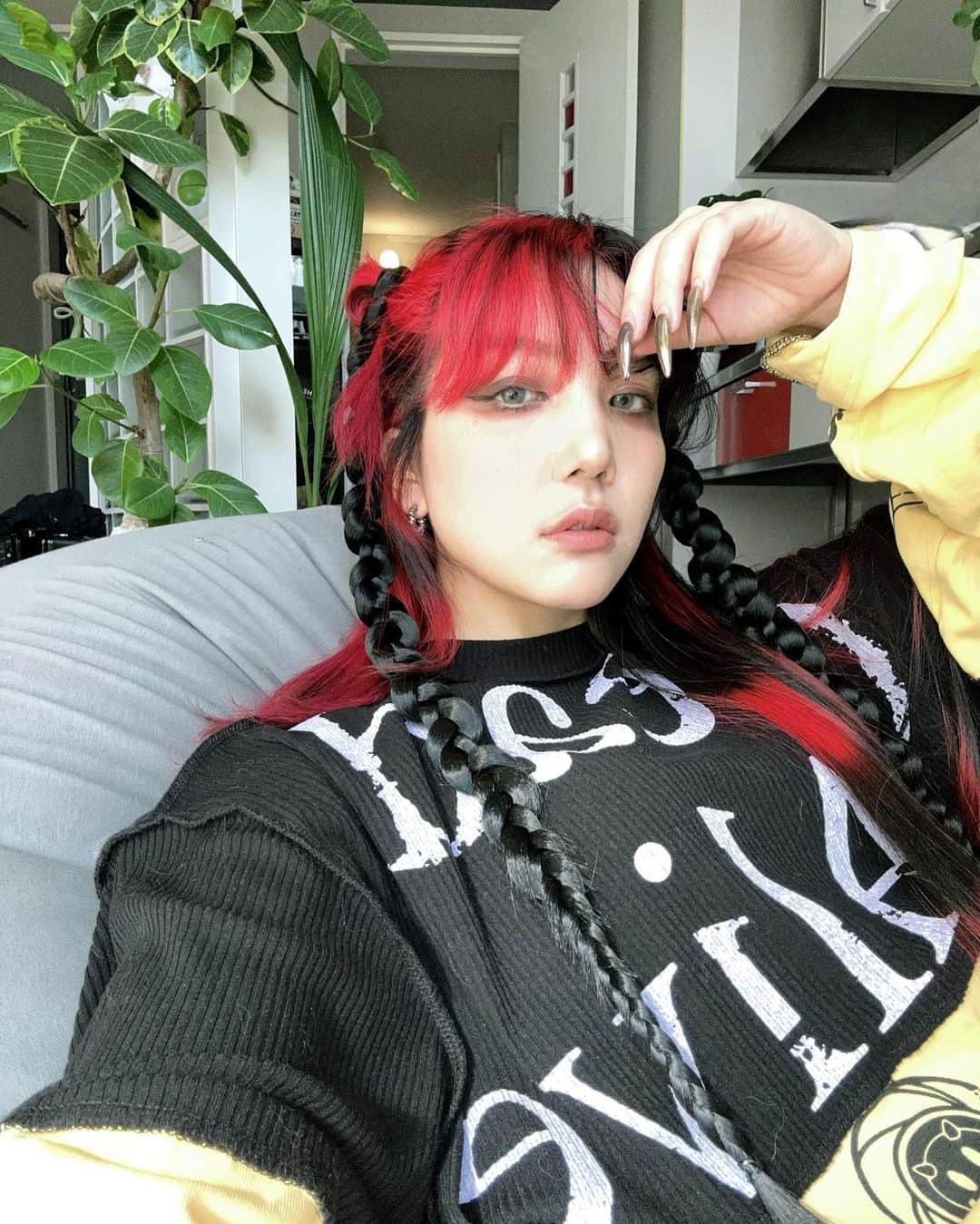 星熊南巫さんのインスタグラム写真 - (星熊南巫Instagram)「🥷➕➕➕🖤」10月6日 23時59分 - hoshikuma_minami