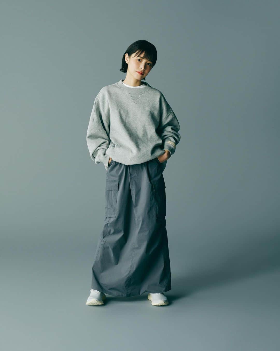 JU!iEさんのインスタグラム写真 - (JU!iEInstagram)「Supplied by @newbalance  900 series and 1000 series❤️  ボストン発のニューバランス！ キャンペーンモデルを務めさせていただきました。  Bostonを書いてるスウェットを着ていました。  ボストンのBoylston streetにあるニューバランスのショップ、よく行ってました。 大学卒業してから帰ってないなー」10月6日 15時18分 - julie_official6881