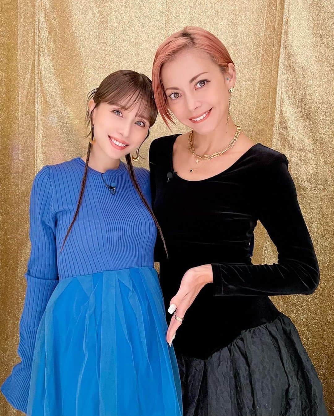 May J.さんのインスタグラム写真 - (May J.Instagram)「今夜7時から「ハマダ歌謡祭」ディズニーソングSPに出演します！ 前回も最高に楽しかったディズニーSP、今回も素敵な出演者の方々と共演させていただきました💙 絶対に観てね💙💙💙💙  #ハマダ歌謡祭 #ディズニー #Disney」10月6日 15時47分 - mayjamileh