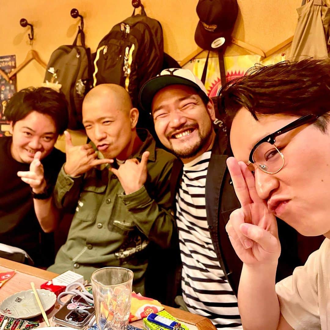 たいゆうきのインスタグラム：「毎回小学校時代の同じ話で笑ってる人たち」