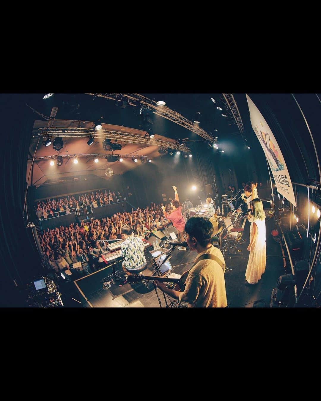 sumikaさんのインスタグラム写真 - (sumikaInstagram)「#sumika Live Tour 2023 『SING ALONG』  2023.10.05 周南RISING HALL  撮影： @sotarogoto  #SINGALONG #シンガロング」10月6日 17時06分 - sumika_inc