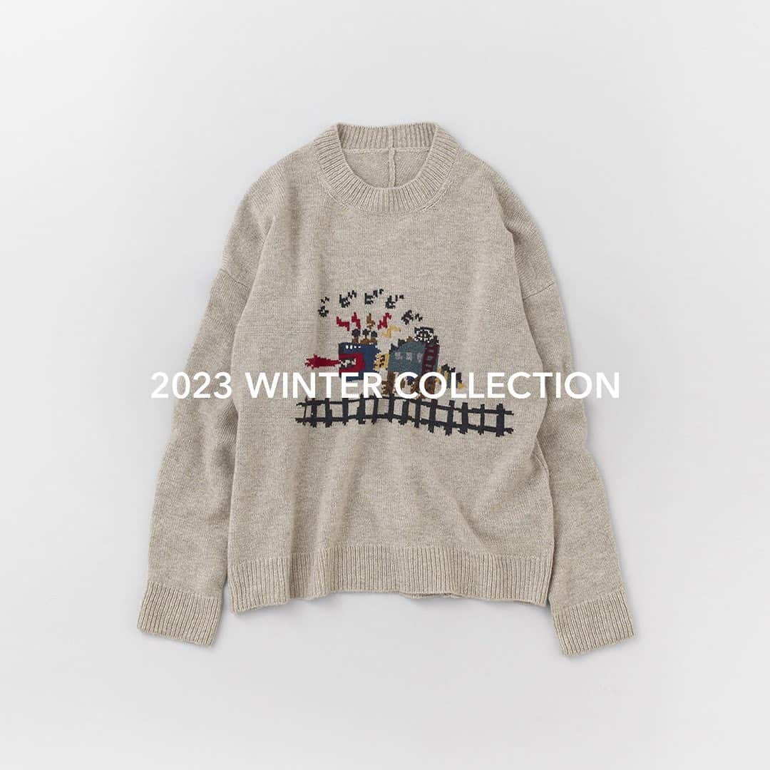 ARTS&SCIENCE official accountさんのインスタグラム写真 - (ARTS&SCIENCE official accountInstagram)「・ 2023 Winter Collection  Autumn Collectionに続き、10月と11月に並ぶ品々をメインにご紹介する「2023 Winter Collection」を公開いたしました。どうぞご覧ください。   掲載アイテムの一部は店頭にてご紹介中。その他のアイテムは、A&Sの各ショップに順次並びます。詳しくはショップまでお問い合わせください。  このシーズンでは〈Autumn / Winter / Holiday〉に分け、それぞれの表現をWEBとSNSでご覧いただきます。  New items from 2023 AW collection will launch at A&S flagship shops every month. Please also take a look at our new releases now available to see online.  @arts_and_science  価格やアイテムの詳細は、WEBサイトのメニュー [ Collection ] にてご覧いただけます。プロフィールのURLからご覧ください。 For more details, tap the link in our bio.  入荷日はアイテムにより異なります。商品についてのお問い合わせは店舗、またはWEBサイトのコンタクトフォームよりご連絡ください。 Launch dates will vary per item. For item requests and direct mail orders, please contact our shops directly or use our contact form from our official web page.  #artsandscience #stephanjanson #entwurfein #髙仲健一」10月6日 17時07分 - arts_and_science