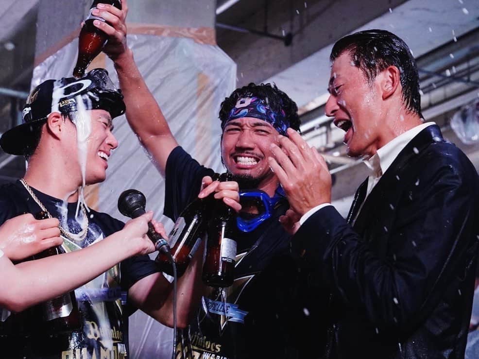 山本由伸さんのインスタグラム写真 - (山本由伸Instagram)「3連覇！！ 最高のチームメイトに感謝！！ CS、日本シリーズ勝ち進めるように頑張ります！ #オリックスバファローズ　#CS #postseason」10月6日 17時09分 - yoshinobu__yamamoto
