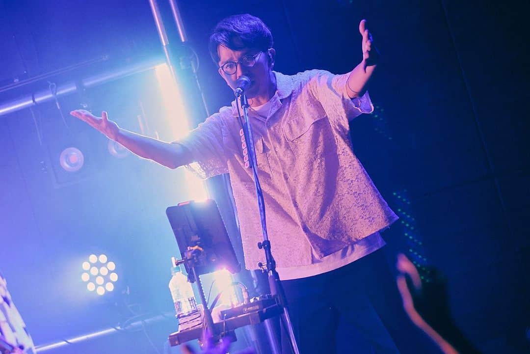 三浦太郎さんのインスタグラム写真 - (三浦太郎Instagram)「sumika Live Tour 2023 『SING ALONG』が山口からスタートしました🏃‍♂️  まじハンパねぇツアーになります🤞 気を抜かず完走しますので何卒🫡  📷by @sotarogoto   #sumika #SINGALONG」10月6日 17時26分 - taro_ho17