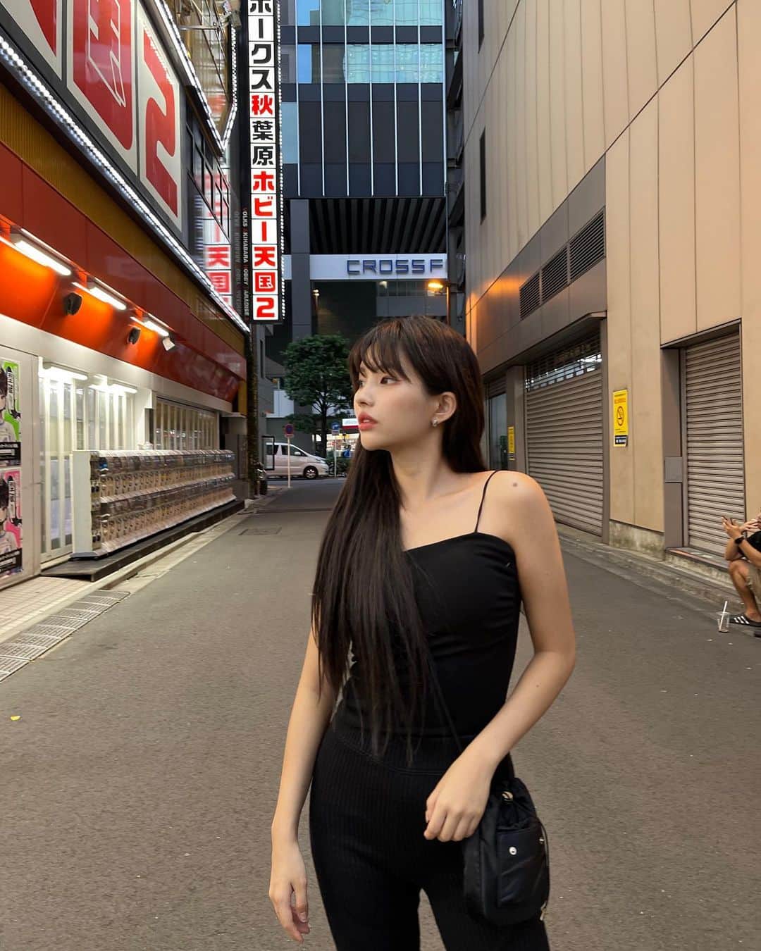 のインスタグラム：「🖤」