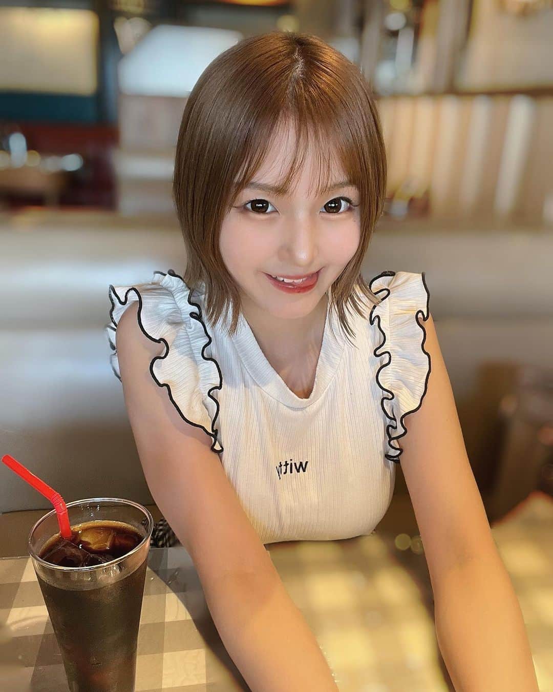 伊関あみのグルメインスタ