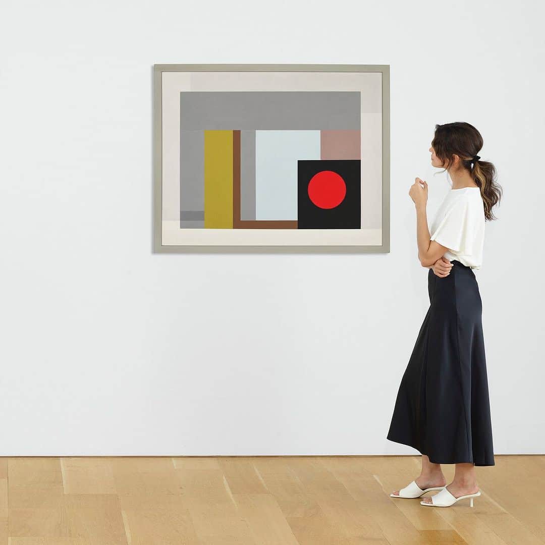 クリスティーズのインスタグラム：「'Painting 1938 (red circle)' is one of Ben Nicholson's most important and dynamic works.   Belonging to a period in which the painter had established himself as one of Europe's leading pioneers of geometric abstraction, the works cohesive composition appears to echo the architectonic structure of a landscape or still-life.⁣ ⁣ Ranging from delicate greys to a warm pink, ochre and brown, to the bold red circle that gives the painting its name, the diverse colour combination evokes a profound sense of the natural world.⁣ ⁣ Ben Nicholson (1894-1982), 'Painting 1938 (red circle)'. Estimate: £1,000,000 - £1,500,000⁣ ⁣ Modern British and Irish Art Evening Sale: London | 18 October 6pm BST.⁣⁣ ⁣ #BenNicholson #christieslondon」