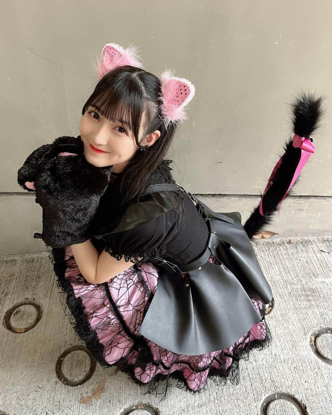 今村麻莉愛さんのインスタグラム写真 - (今村麻莉愛Instagram)「. 🐈‍⬛🎀」10月6日 18時39分 - maria_0914_