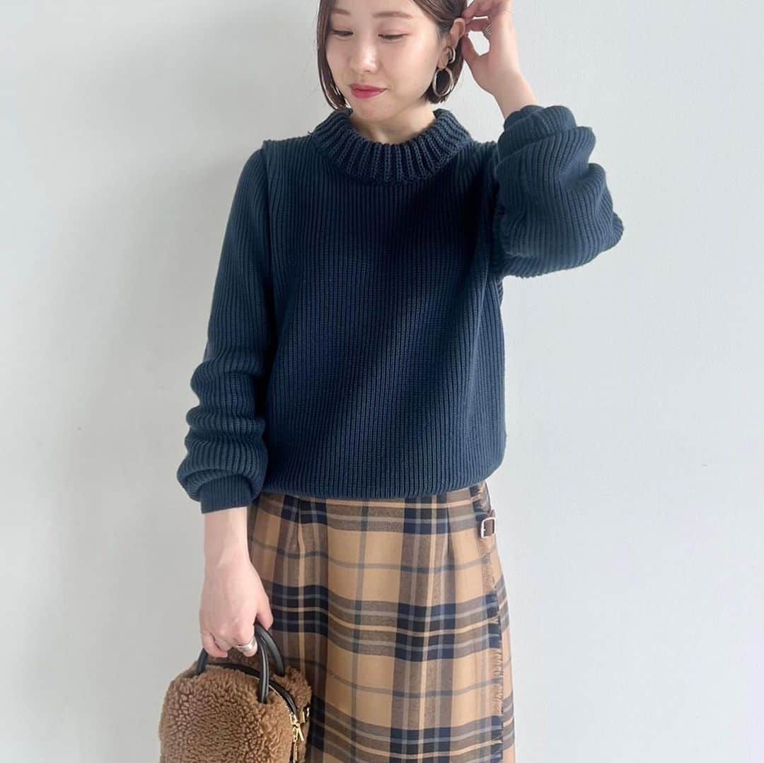 デミルクス ビームス 新宿のインスタグラム：「. @ak1_beams  . 🧶64-15-0166-894 ¥28,600-(税込) .  その他のアイテムで気になるものがあればコメントお待ちしております🌼 . 【《保存ボタン》を押して頂くと、気になる商品を後から見返すことができます◎是非お試しください🥰】  .  #demiluxebeams  #demiluxebeams_shinjuku  #デミルクスビームス  #BEAMS #ビームス」