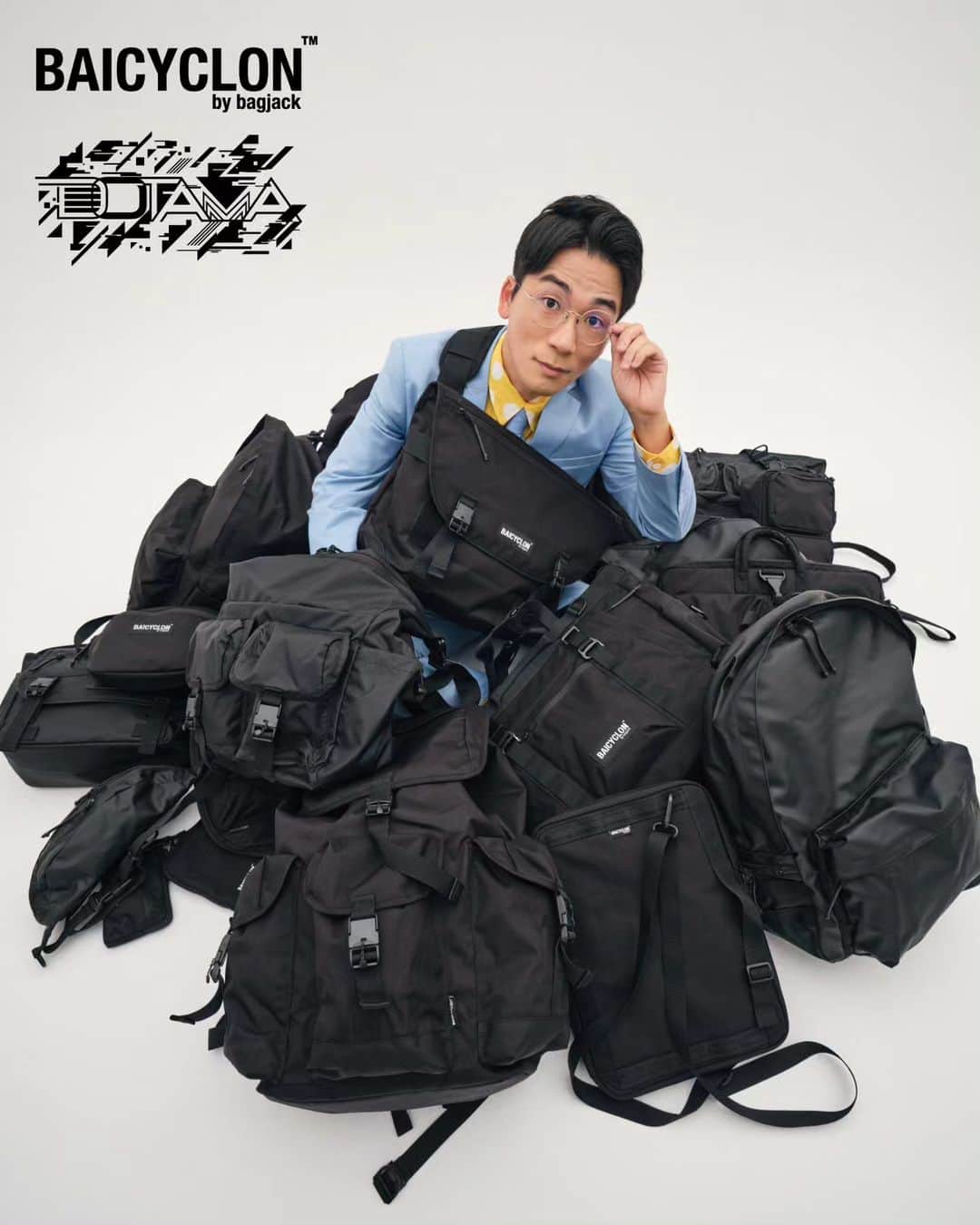 DOTAMAさんのインスタグラム写真 - (DOTAMAInstagram)「バッグのメーカー「bagjack」さんのブランド「BAICYCLON」のモデルを務めさせて頂きました！素敵なバッグに囲まれ目移りしてしまいました・・誠に有難うございます！  https://baicyclon.jp」10月6日 18時57分 - dotamatica