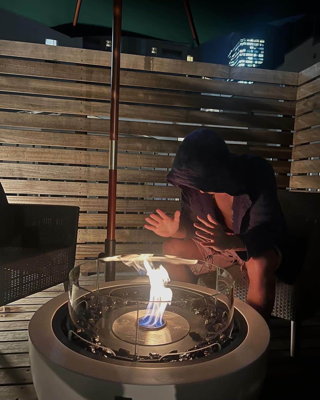 三島啓史のインスタグラム：「@girls_terrace の水着着てサウナかましてきた🧖」