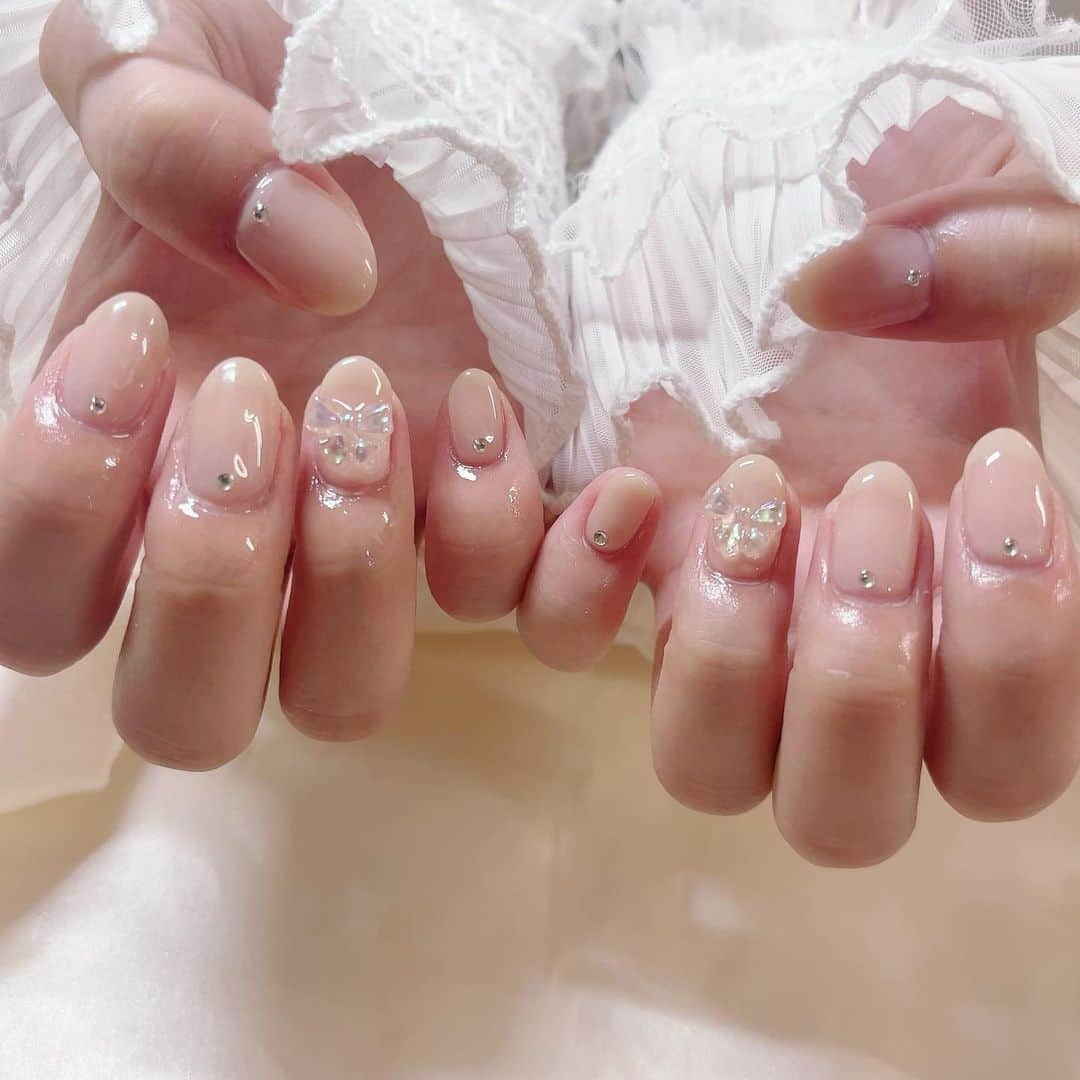 彩永あいりさんのインスタグラム写真 - (彩永あいりInstagram)「. 今更だけど、いまの爪こんなん💅♡」10月6日 19時05分 - airi_sayanaga_official