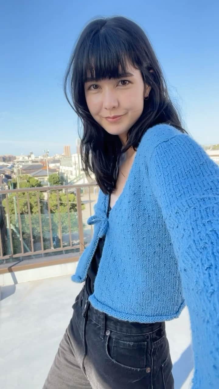 橘モニカのインスタグラム：「I few knits I did last year and earlier this year! Which one is your favorite? And watch out for my next reel in 5 years 😉 (jk) . . . . . #knit#knitting#handmade#style#fashion#model#編み物#スタイル#ファッション#モデル#스타일#패션#모델#일상」