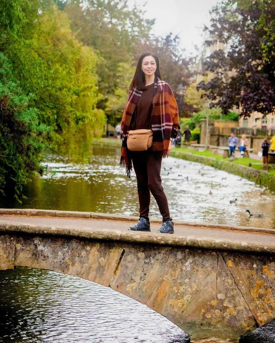 川原亜矢子さんのインスタグラム写真 - (川原亜矢子Instagram)「Footpathを歩く #cotswolds #england #travel #フットパス #コッツウォルズ #イギリス #旅」10月6日 19時08分 - ayakokawahara