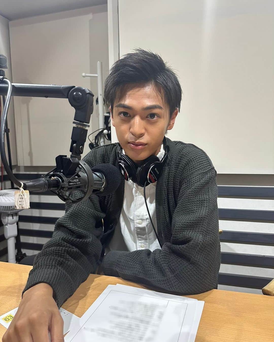 西岡星汰のインスタグラム：「⁡ 明日の朝8時半〜「土曜はナニする！？」（カンテレ・フジテレビ系全国ネット）10月期のイケドラにラジオ番組のDJのショウタとして出演させて頂きます！ ⁡ 10月の毎週土曜日は早起きして是非みてください😊🚗」